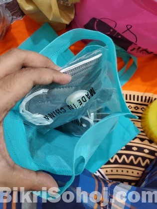 KN95 MASK WITH FILTER + NOSE FORM